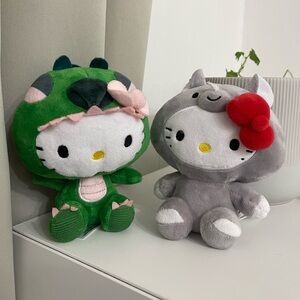 Fiesta Sanrio Hello Kitty Dragon and Rhino Costume 6.5 Inch Plushies
